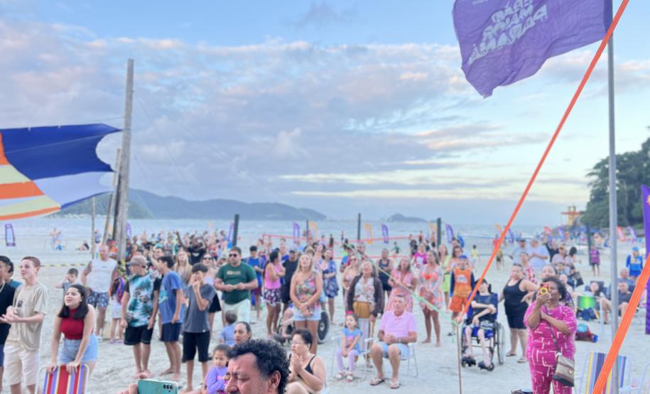 O espetáculo aconteceu no Palco Sunset, instalado no Morro do Cristo
