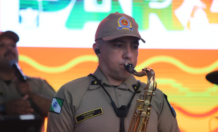 O espetáculo aconteceu no Palco Sunset, instalado no Morro do Cristo