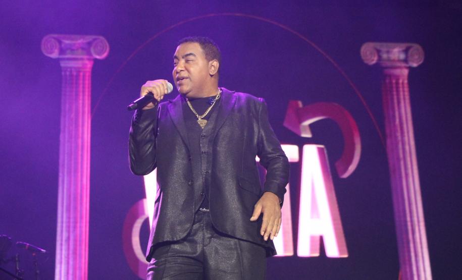 Show de Roberta Miranda e Raça Negra reúne 42 mil pessoas em Pontal do Paraná com policiamento reforçado da PMPR