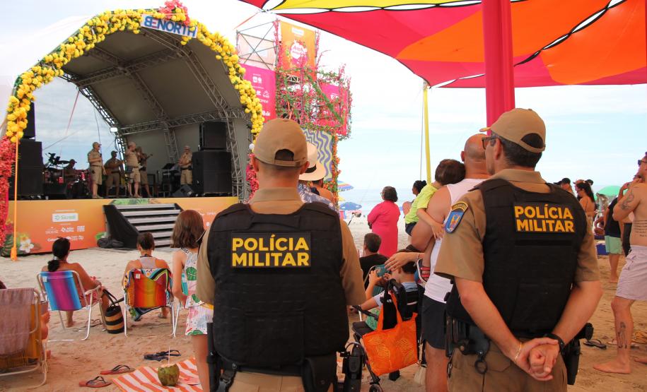 Comandante-geral da PMPR prestigia Banda de Música da PMPR na Arena Mundo RIC em Caiobá