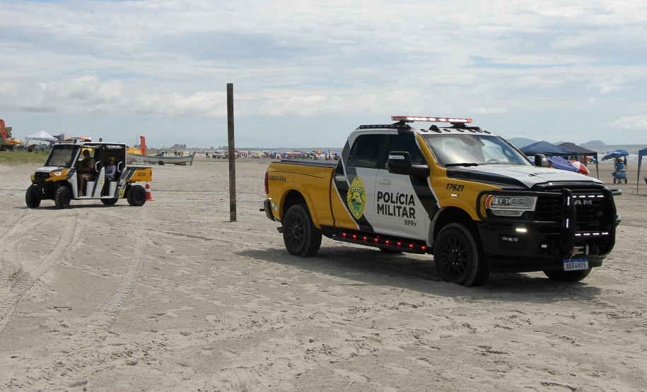 UTVs aproximam PMPR das famílias em Ipanema, Pontal do Paraná.