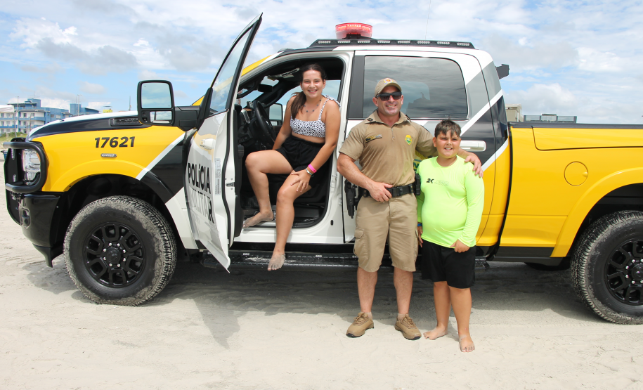 UTVs aproximam PMPR das famílias em Ipanema, Pontal do Paraná.