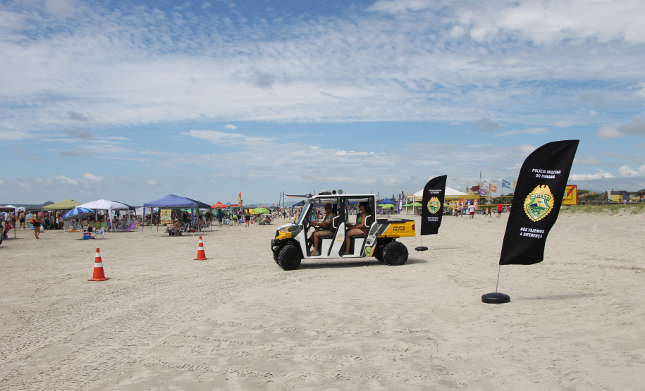 UTVs aproximam PMPR das famílias em Ipanema, Pontal do Paraná.