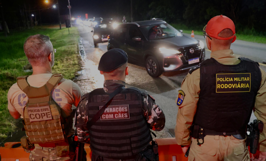 PMPR promove fiscalização integrada com apoio de cães em rodovias do Litoral