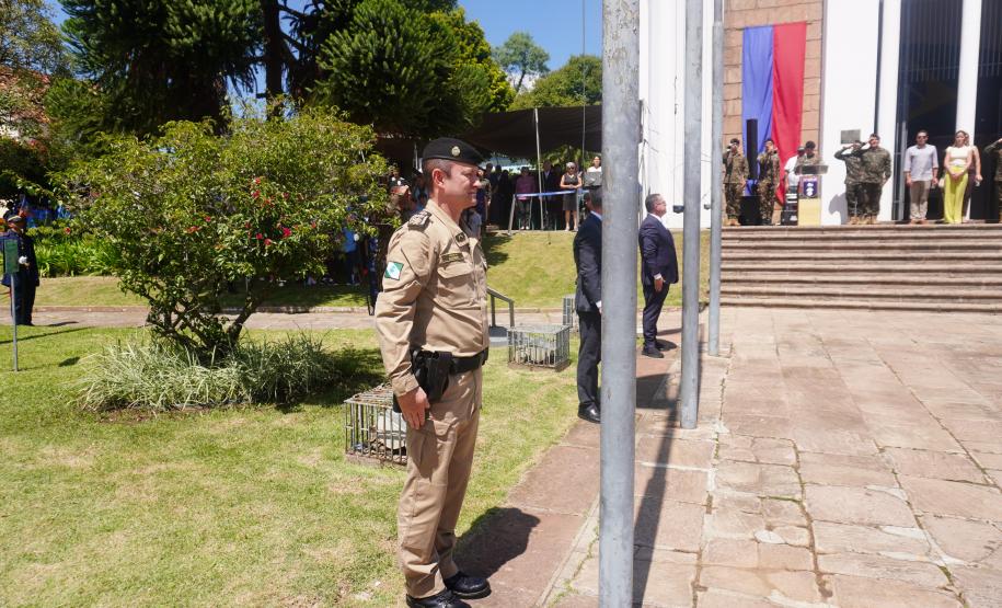 PMPR participa de solenidade em homenagem aos 132 anos do Cerco da Lapa