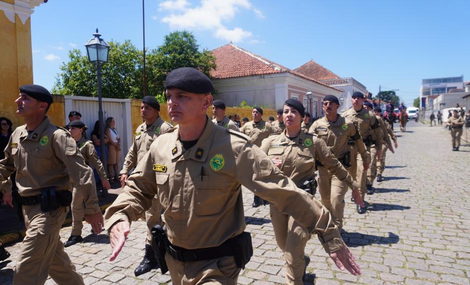 PMPR participa de solenidade em homenagem aos 132 anos do Cerco da Lapa