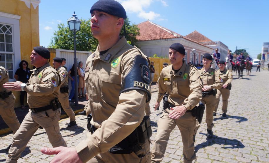PMPR participa de solenidade em homenagem aos 132 anos do Cerco da Lapa