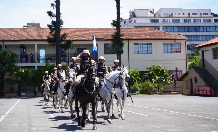 Entrega de Comando do CPE é marcado por solenidade no Quartel do Comando-Geral