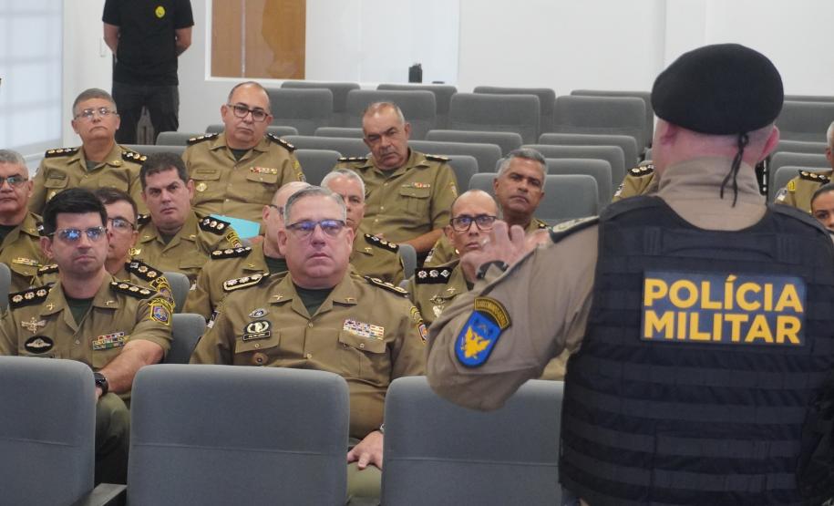 PMPR recebe visita técnica de oficiais da Polícia Militar de Pernambuco no Paraná