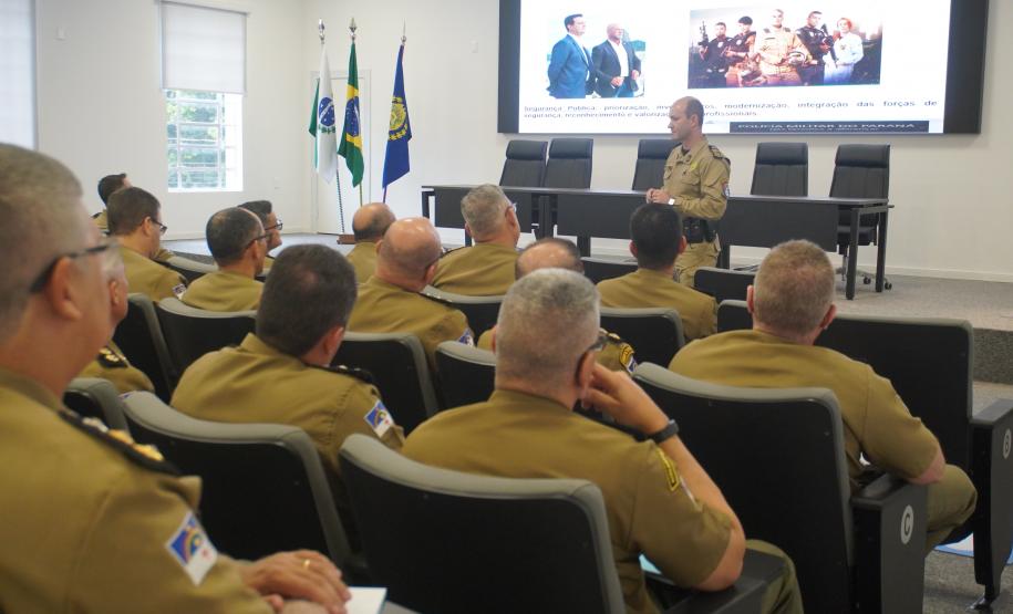 PMPR recebe visita técnica de oficiais da Polícia Militar de Pernambuco no Paraná