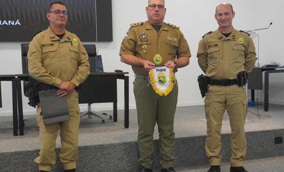 PMPR recebe visita técnica de oficiais da Polícia Militar de Pernambuco no Paraná