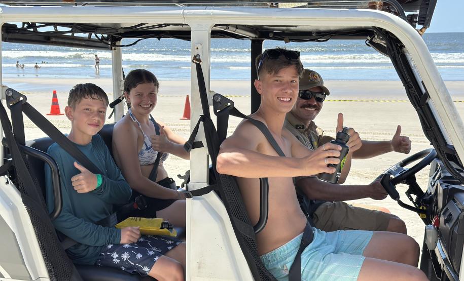 Voltinha UTV PMPR aproxima Polícia Militar da comunidade em ação educativa em Guaratuba