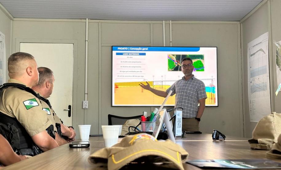 Visita ponte de Guaratuba