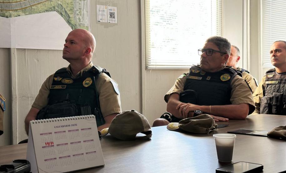 Visita ponte de Guaratuba