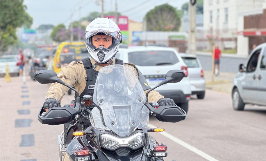 A atuação da PMPR teve início ainda nas primeiras horas da manhã, com reforço no policiamento desde as 8h até as 22H