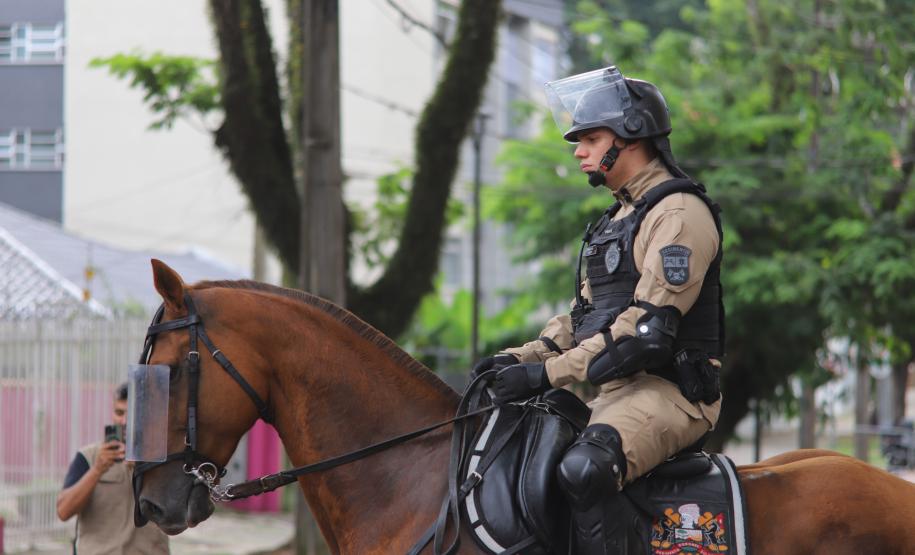 A atuação da PMPR teve início ainda nas primeiras horas da manhã, com reforço no policiamento desde as 8h até as 22H