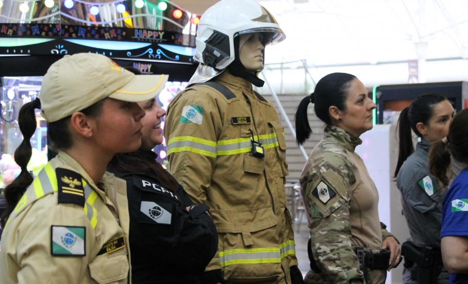 PMPR e Forças de Segurança Intensificam Ações de Proteção à Mulher durante evento da SESP no Shopping Estação