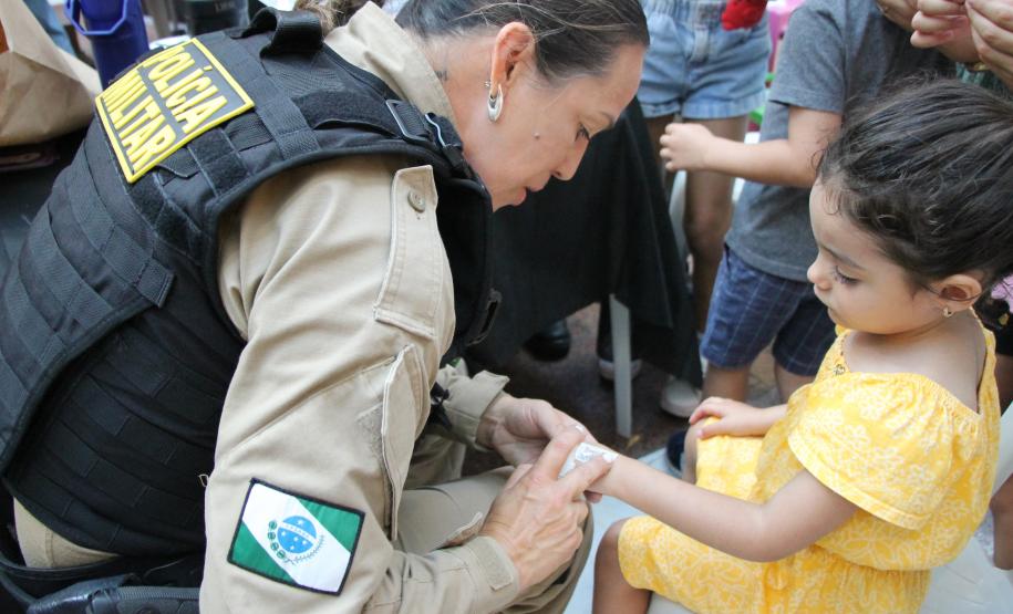 PMPR e Forças de Segurança Intensificam Ações de Proteção à Mulher durante evento da SESP no Shopping Estação