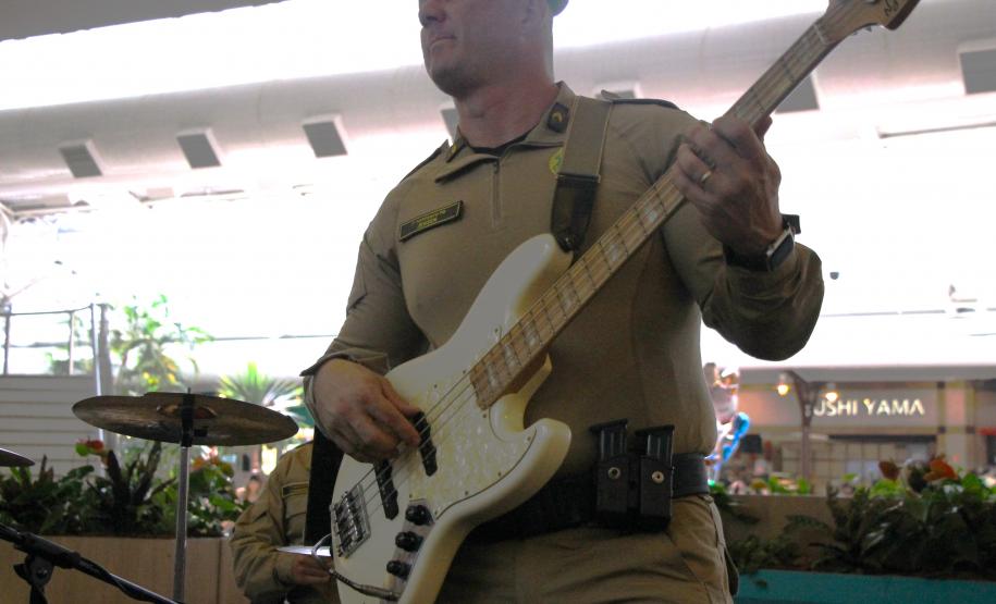 PMPR e Forças de Segurança Intensificam Ações de Proteção à Mulher durante evento da SESP no Shopping Estação