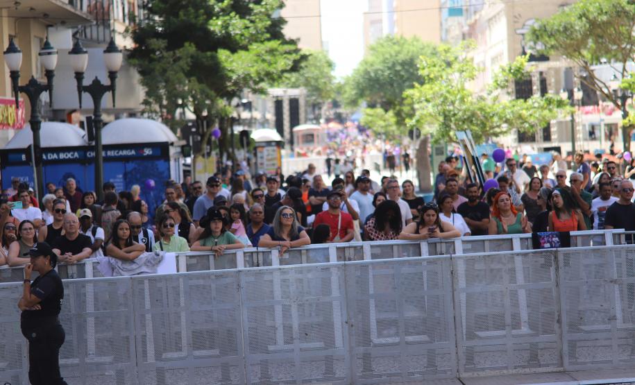 A participação reforça o papel da Polícia Militar do Paraná (PMPR) para além da segurança pública, atuando também como agente de integração social e cultural