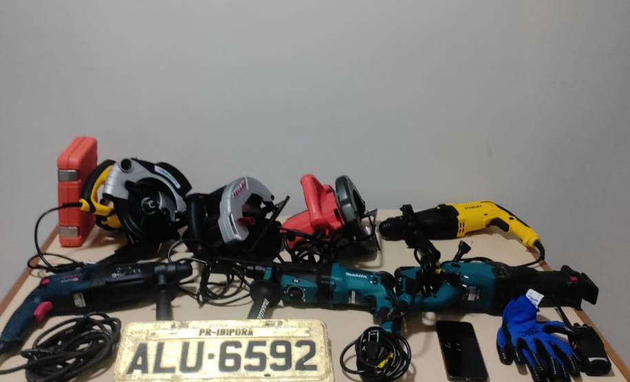 PMPR prende dois suspeitos e recupera ferramentas furtadas em Apucarana