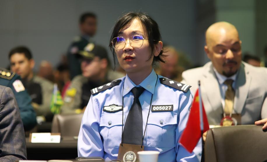 O evento reúne mais de 100 delegações, representando 23 países e 23 estados brasileiros