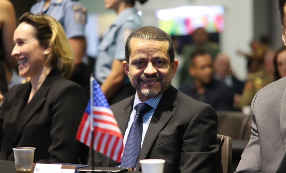 O evento reúne mais de 100 delegações, representando 23 países e 23 estados brasileiros