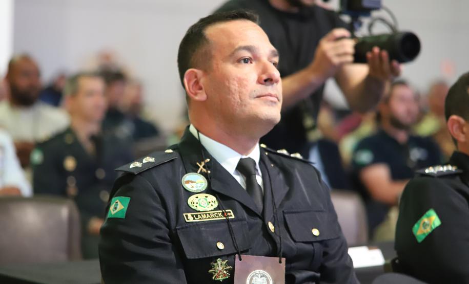 O evento reúne mais de 100 delegações, representando 23 países e 23 estados brasileiros