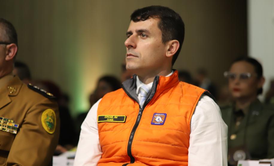 O evento reúne mais de 100 delegações, representando 23 países e 23 estados brasileiros