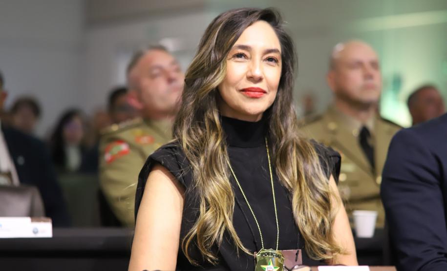 O evento reúne mais de 100 delegações, representando 23 países e 23 estados brasileiros