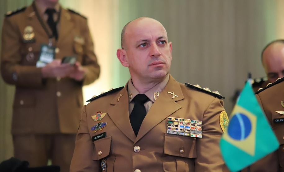 O evento reúne mais de 100 delegações, representando 23 países e 23 estados brasileiros