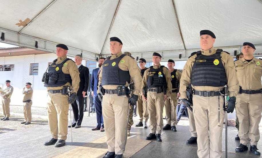 O ato marcou a entrega do comando do tenente-coronel Luiz Alexandre Murbach Soares ao major Paulo Fernando Pires Ribeiro