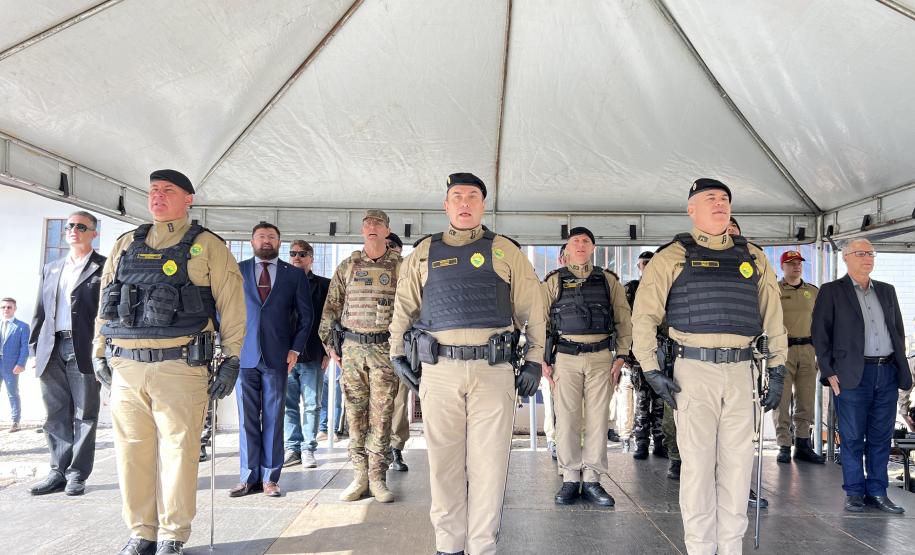 O ato marcou a entrega do comando do tenente-coronel Luiz Alexandre Murbach Soares ao major Paulo Fernando Pires Ribeiro
