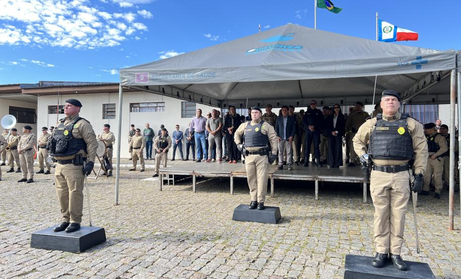 O ato marcou a entrega do comando do tenente-coronel Luiz Alexandre Murbach Soares ao major Paulo Fernando Pires Ribeiro