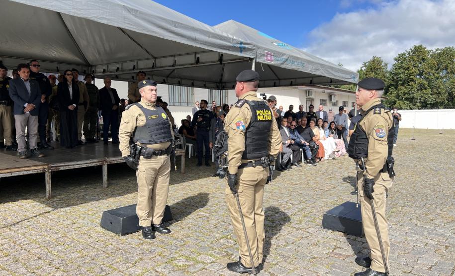 O ato marcou a entrega do comando do tenente-coronel Luiz Alexandre Murbach Soares ao major Paulo Fernando Pires Ribeiro