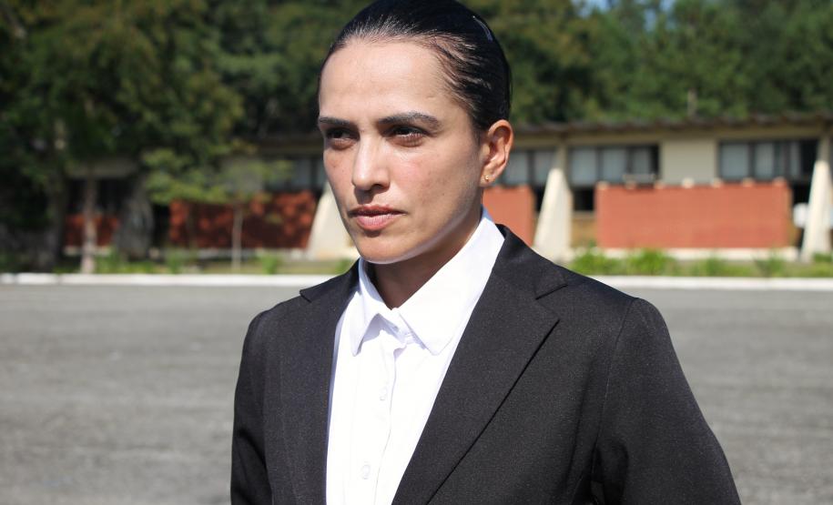 PMPR homenageia Tiradentes e entrega medalhas a autoridades e policiais do Estado