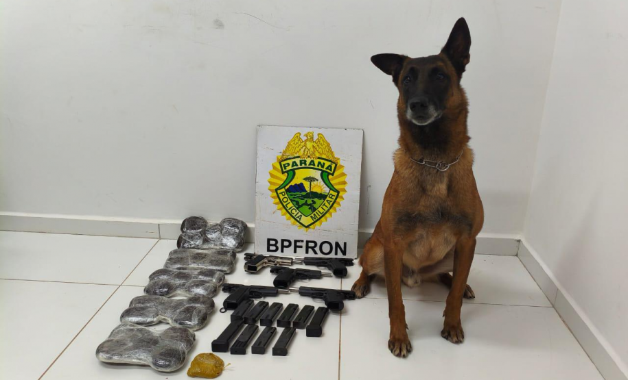 PMPR identifica passageiras com drogas e armas presas ao corpo em abordagem a ônibus em Guaíra