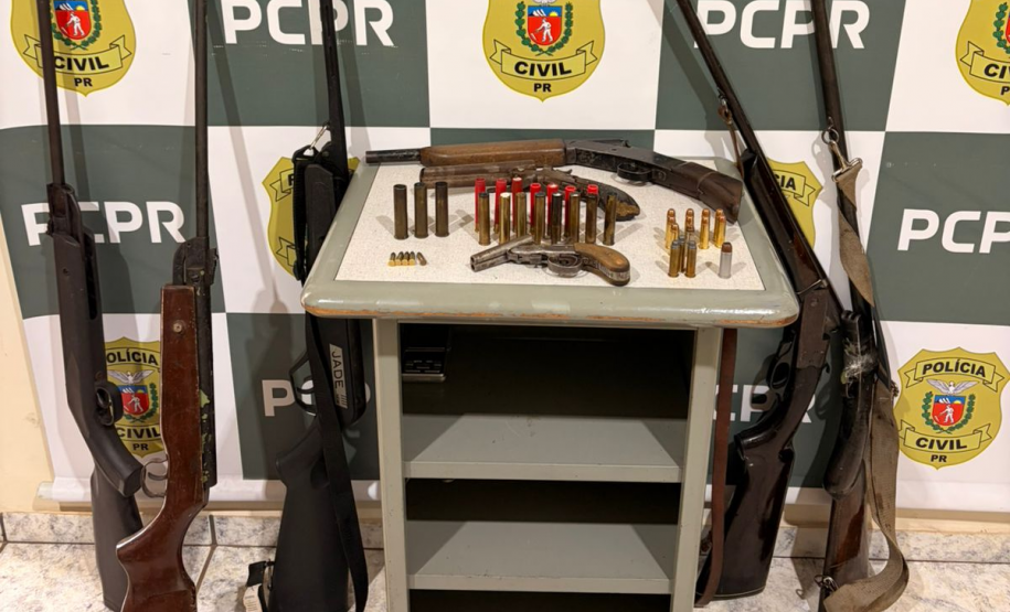 PMPR e PCPR apreendem armas e prendem homem em Ibiporã