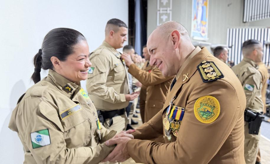 Durante a solenidade, foram entregues a Medalha “Guardião do Norte Pioneiro” e a Medalha Policial Militar