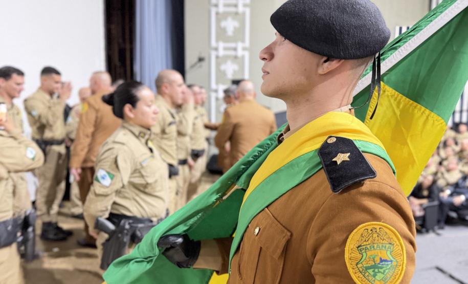 Durante a solenidade, foram entregues a Medalha “Guardião do Norte Pioneiro” e a Medalha Policial Militar