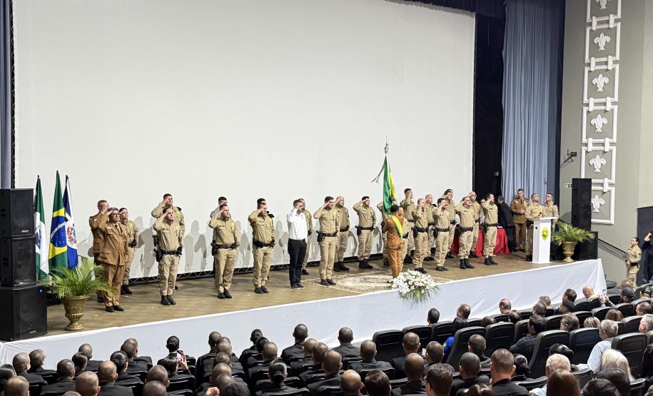 Durante a solenidade, foram entregues a Medalha “Guardião do Norte Pioneiro” e a Medalha Policial Militar