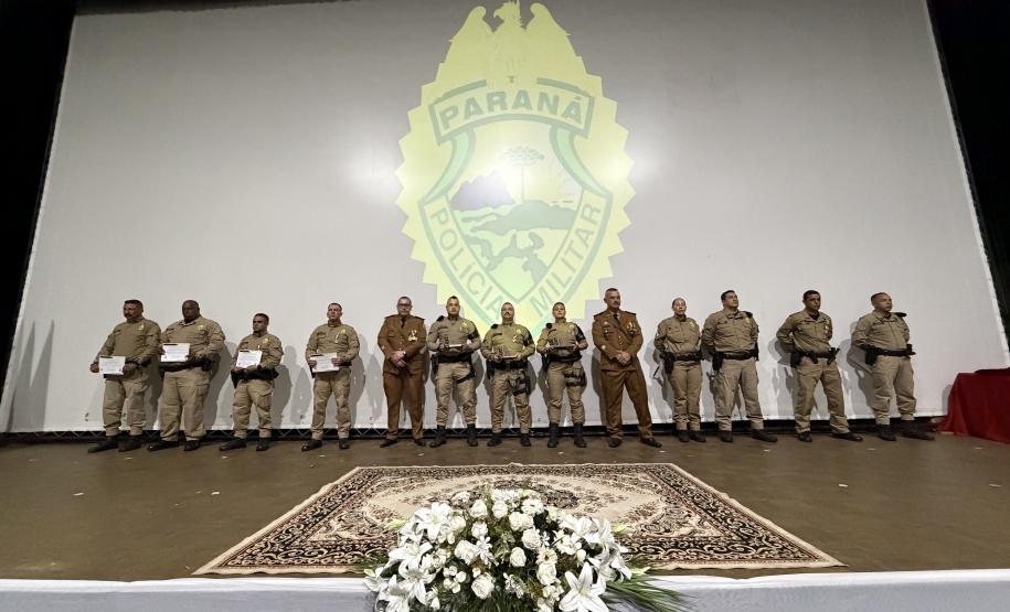 Durante a solenidade, foram entregues a Medalha “Guardião do Norte Pioneiro” e a Medalha Policial Militar