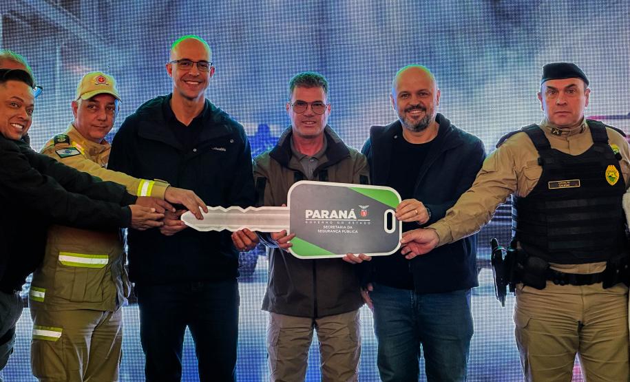 Entrega de viaturas São José dos Pinhais