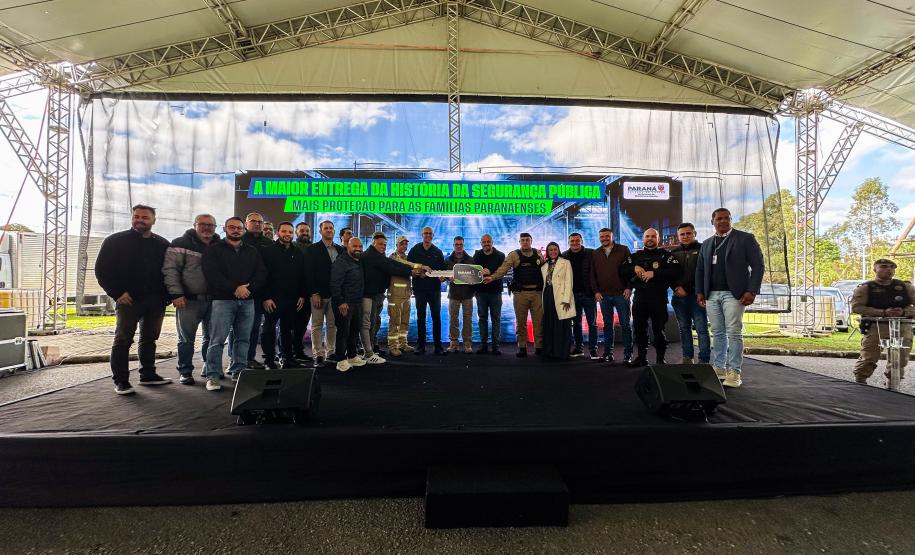 Entrega de viaturas São José dos Pinhais