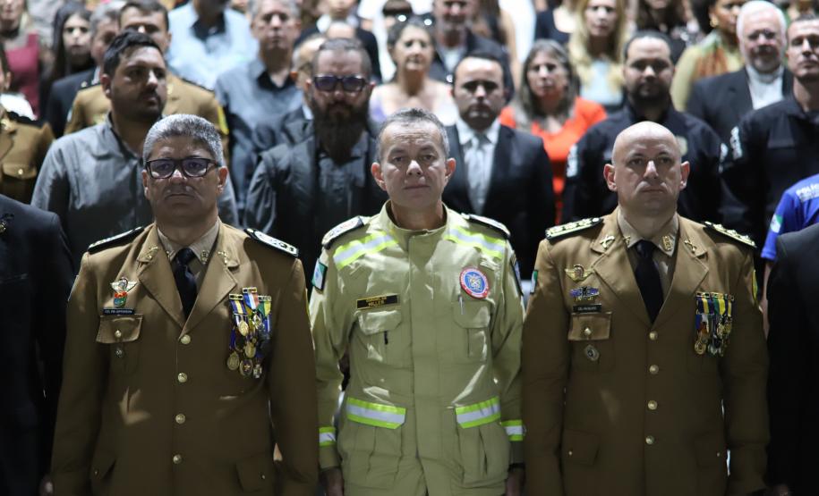 Durante a solenidade, foram entregues a Medalha “Guardião do Norte Pioneiro” e a Medalha Policial Militar