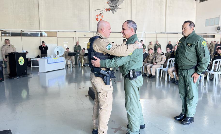 Na ocasião, o tenente-coronel Andrey Müller Iark transmitiu a função ao tenente-coronel Márcio Valim de Souza