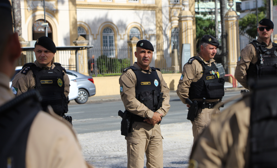 PMPR reforça operações e amplia policiamento na região central
