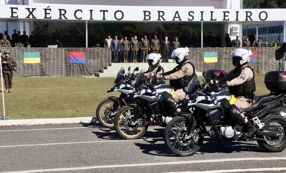 Policiais da PMPR concluem treinamento para escolta de autoridades e comboios