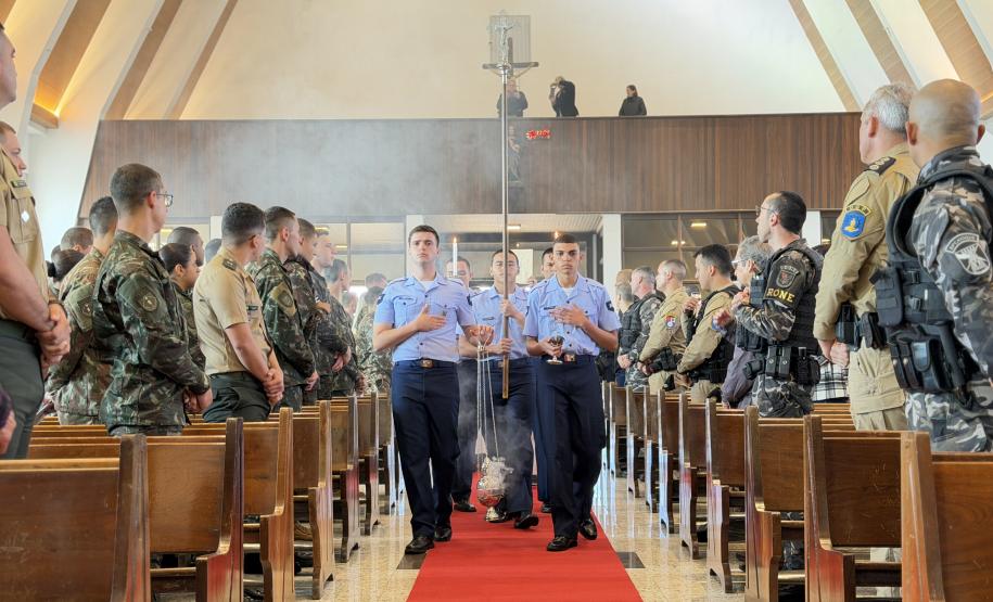 PMPR participa das celebrações da Páscoa dos Militares em Curitiba