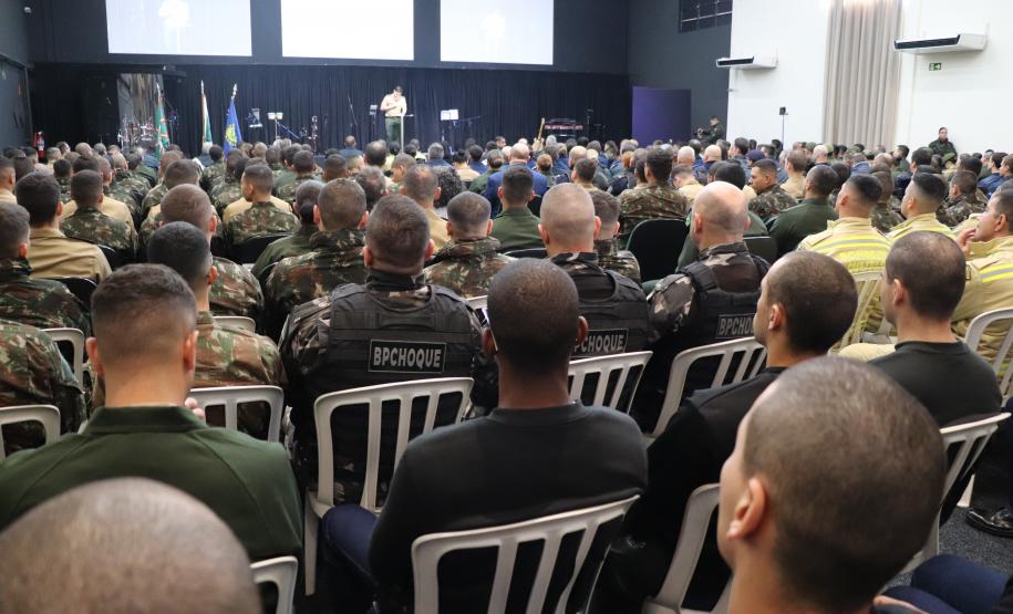 PMPR participa das celebrações da Páscoa dos Militares em Curitiba